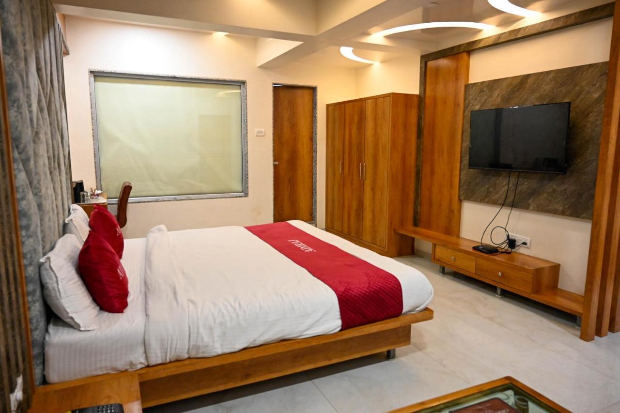 Adiraj Residency Hotel นาวีมุมไบ ภายนอก รูปภาพ