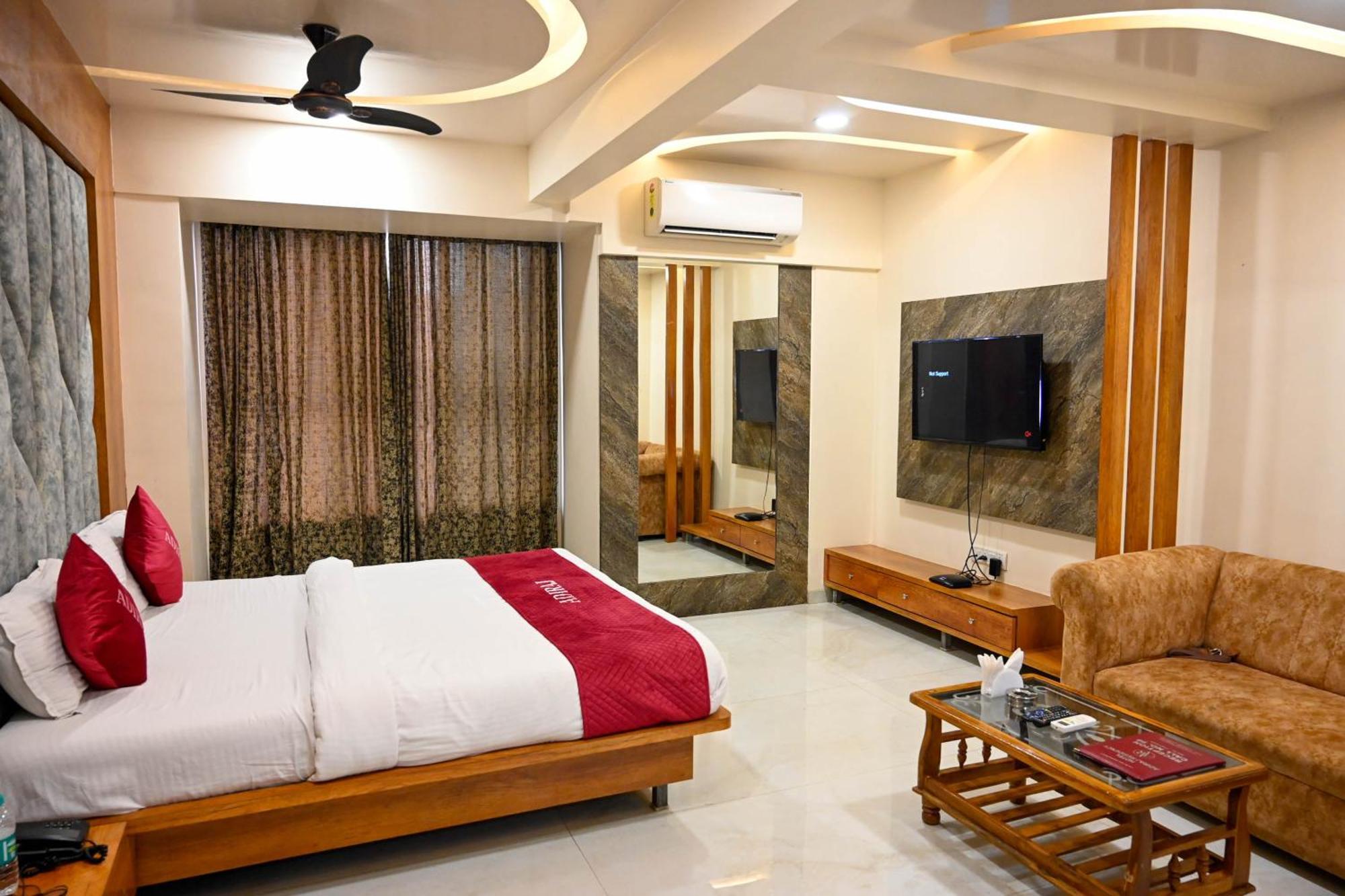 Adiraj Residency Hotel นาวีมุมไบ ภายนอก รูปภาพ