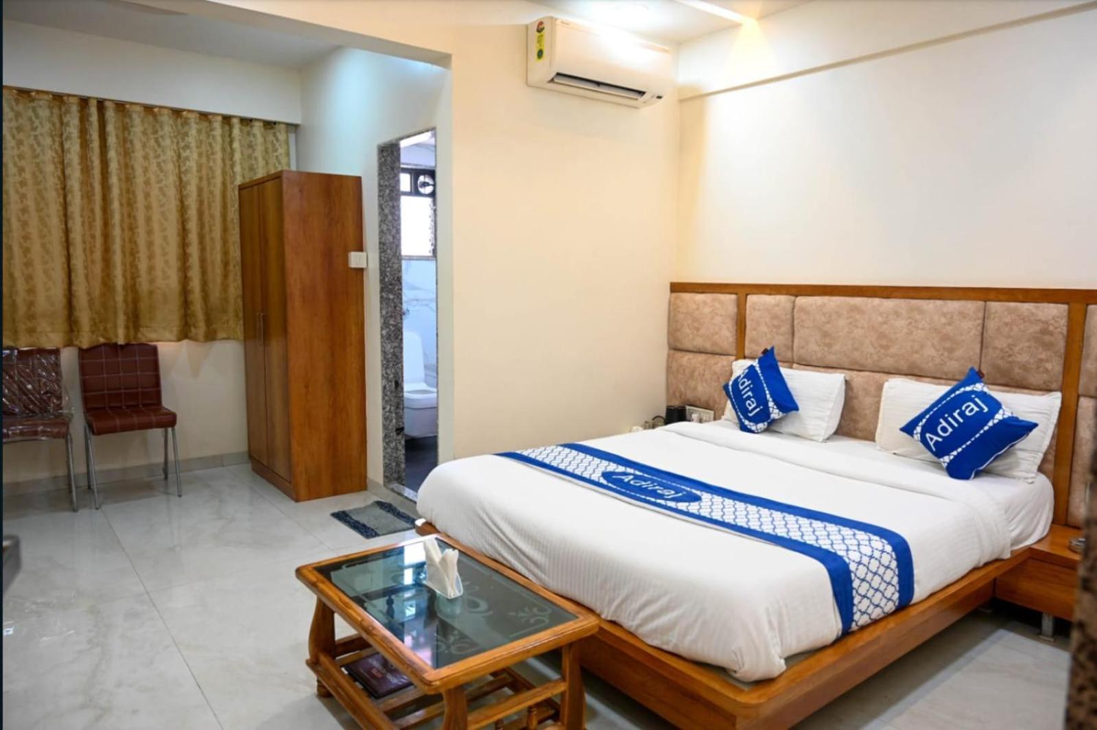 Adiraj Residency Hotel นาวีมุมไบ ภายนอก รูปภาพ
